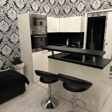 Apartment Fashion Street 2 Bedroom